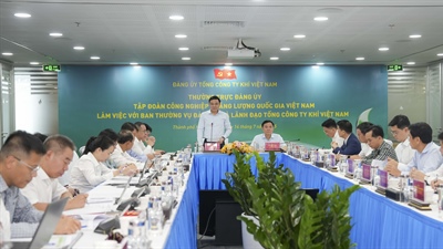 Thường trực Đảng ủy Petrovietnam làm việc với PV GAS: Quyết tâm hoàn thành kế hoạch quản trị 2025, hướng tới mục tiêu 2030