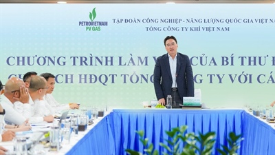 Đồng chí Bí Thư Đảng ủy, Chủ tịch Hội Đồng Quản Trị  PV GAS làm việc với các khối đơn vị của Tổng Công ty: nỗ lực hoàn thành kế hoạch quản trị năm 2025 và  xác định động lực mới cho giai đoạn tăng tốc