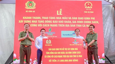 PV GAS đồng hành cùng Bộ Công an tặng 500 căn nhà cho đồng bào khó khăn, gia đình chính sách tại Cà Mau