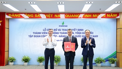 Công bố và trao quyết định Thành viên HĐTV, Tổng Giám đốc Tập đoàn Công nghiệp - Năng lượng Quốc gia Việt Nam