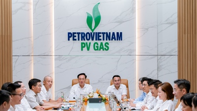 Chủ tịch HĐQT và Tổng Giám đốc PV GAS làm việc với các đơn vị trực thuộc tại khu vực Đông Nam Bộ, định hướng nâng cao hiệu quả hoạt động
