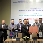 PETROVIETNAM và PETRONAS ký Thỏa thuận khung mua bán khí bổ sung cho khu vực Cà Mau