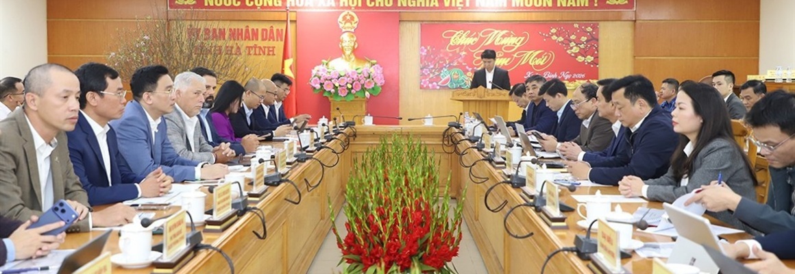 PV GAS làm việc với UBND tỉnh Hà Tĩnh về việc triển khai các dự án năng lượng trọng điểm