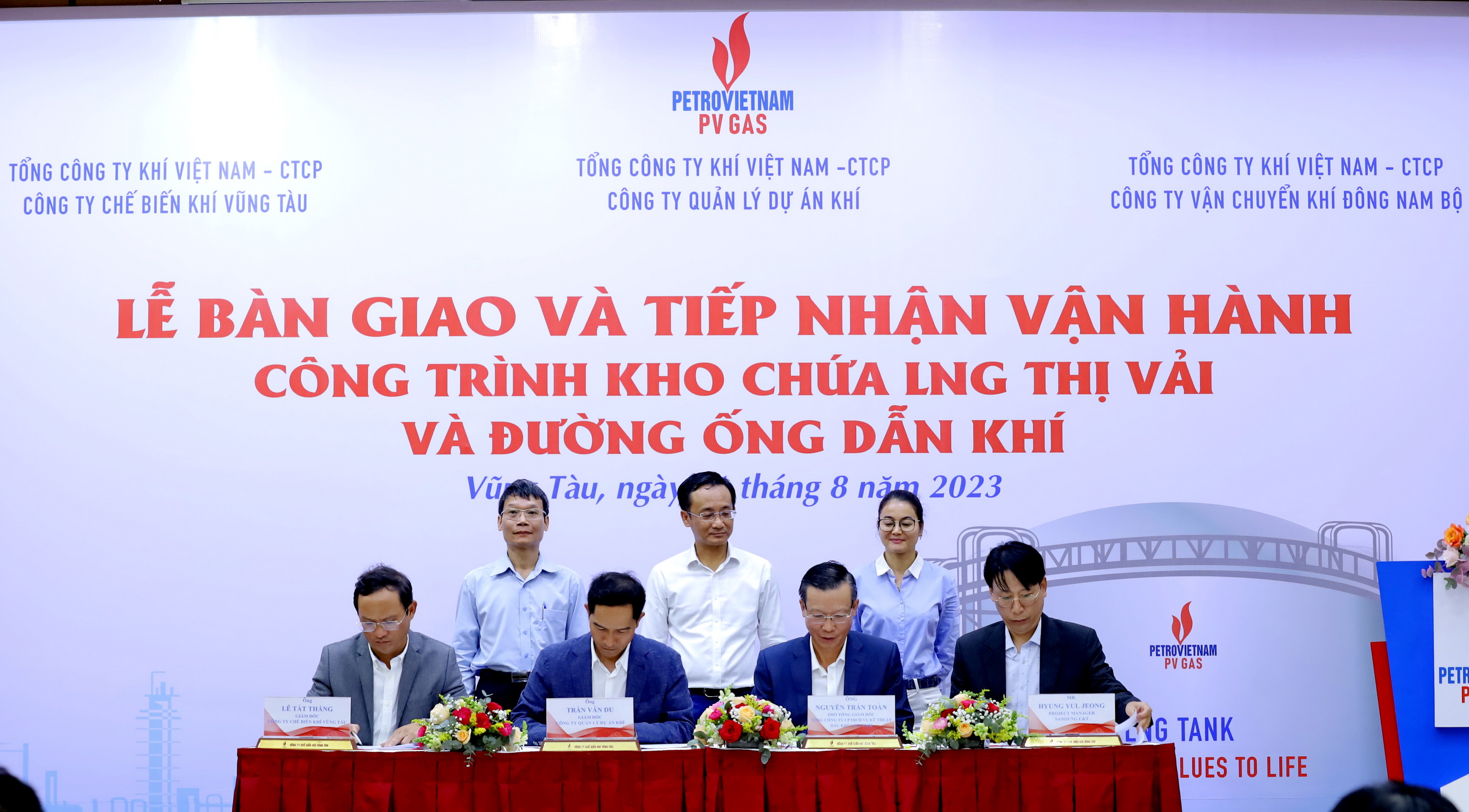 Sau khi hoàn thành thắng lợi công tác chạy thử chuỗi dự án LNG tại Kho cảng PV GAS Vũng Tàu, toàn bộ dự án đã được bàn giao cho bên phối hợp vận hành, đưa công trình vào hoạt động