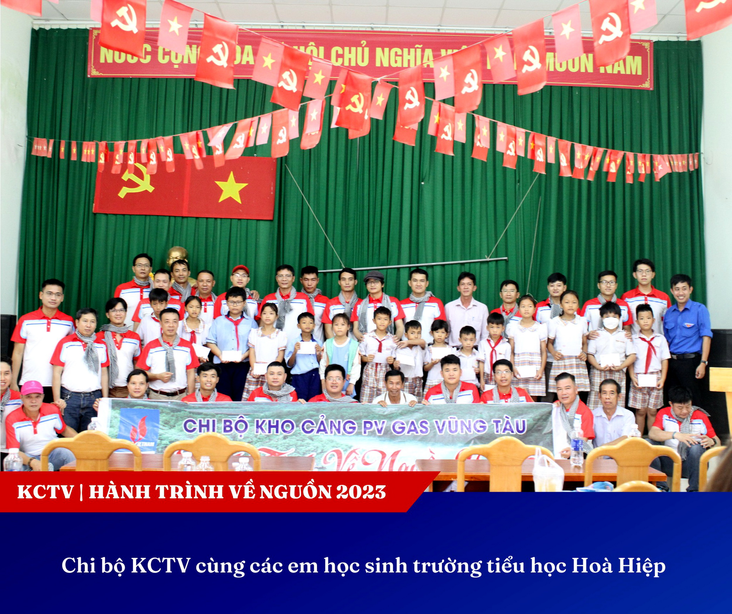 Trao 20 phần quà cho các em học sinh có hoàn cảnh khó khăn Trường tiểu học Hòa Hiệp, Cần Giờ, Tp.HCM