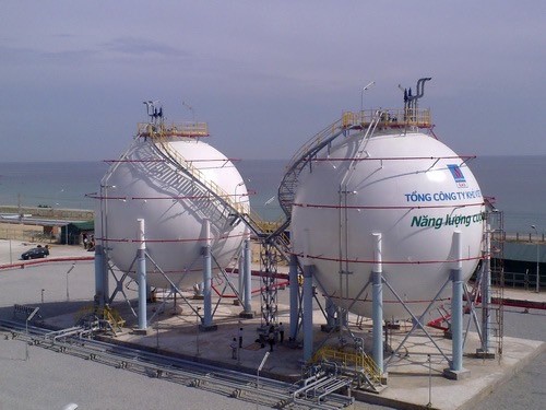 Khung cảnh tại Tổng kho LPG Dung Quất của Tổng Công ty Khí Việt Nam