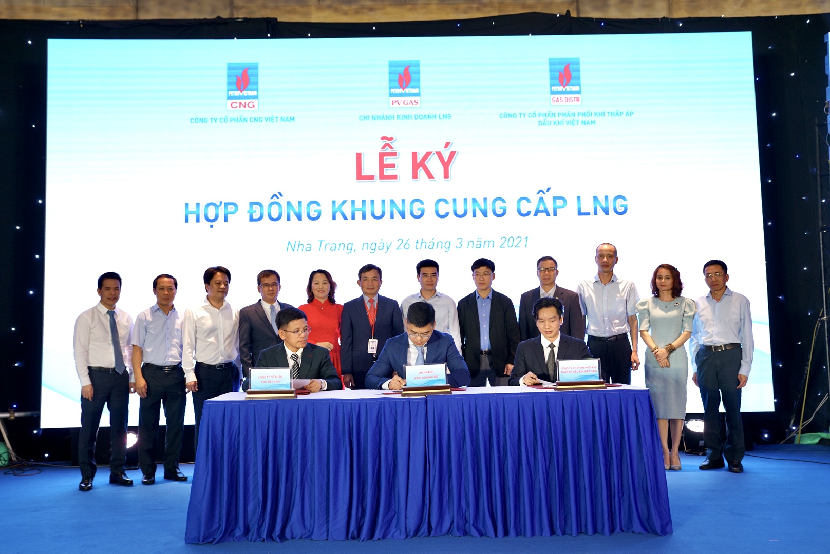 Ký kết "Hợp đồng khung cung cấp LNG"