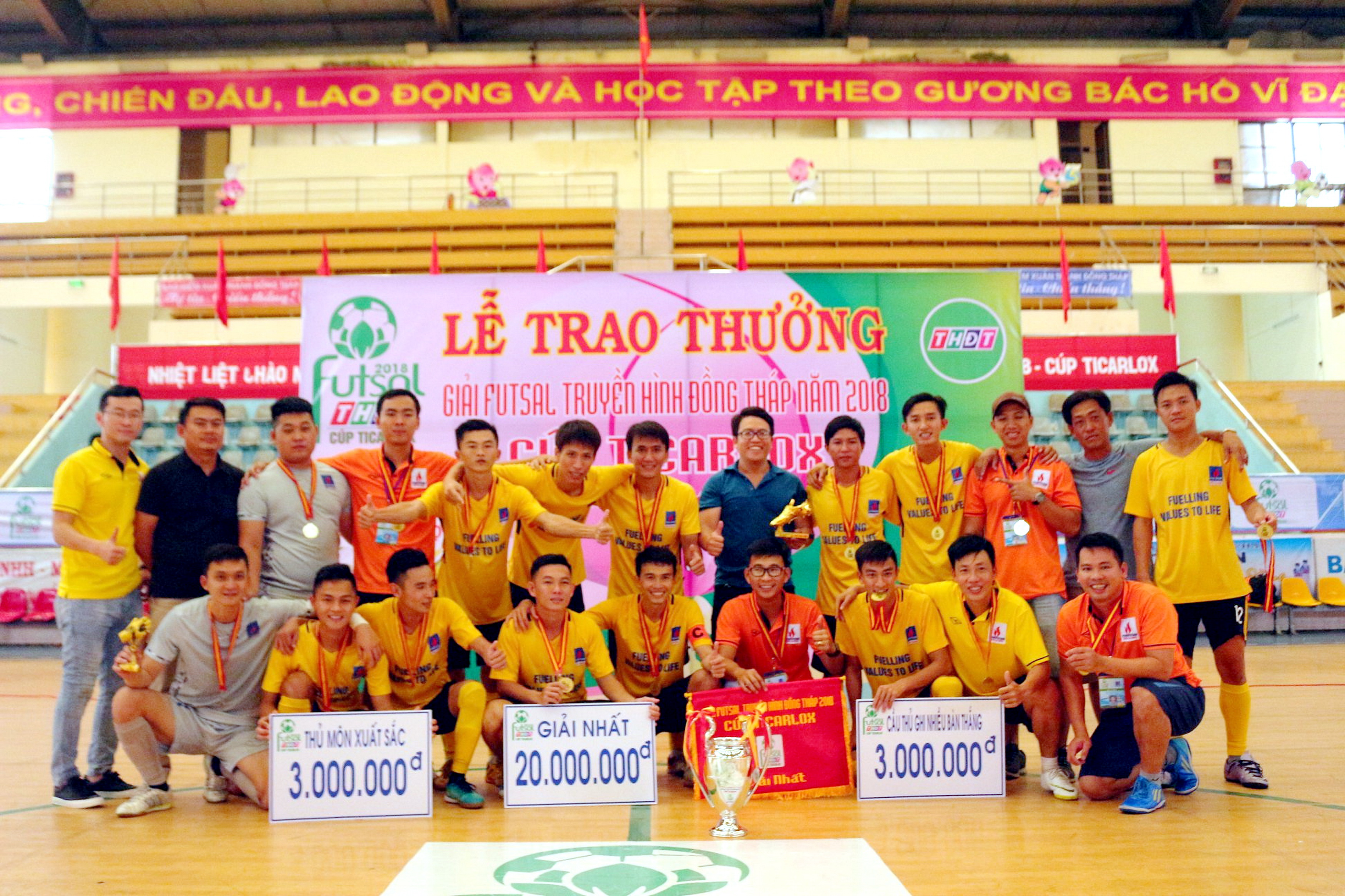 Đội tuyển Khí Cà Mau giành chức Vô địch Futsal THĐT 2018